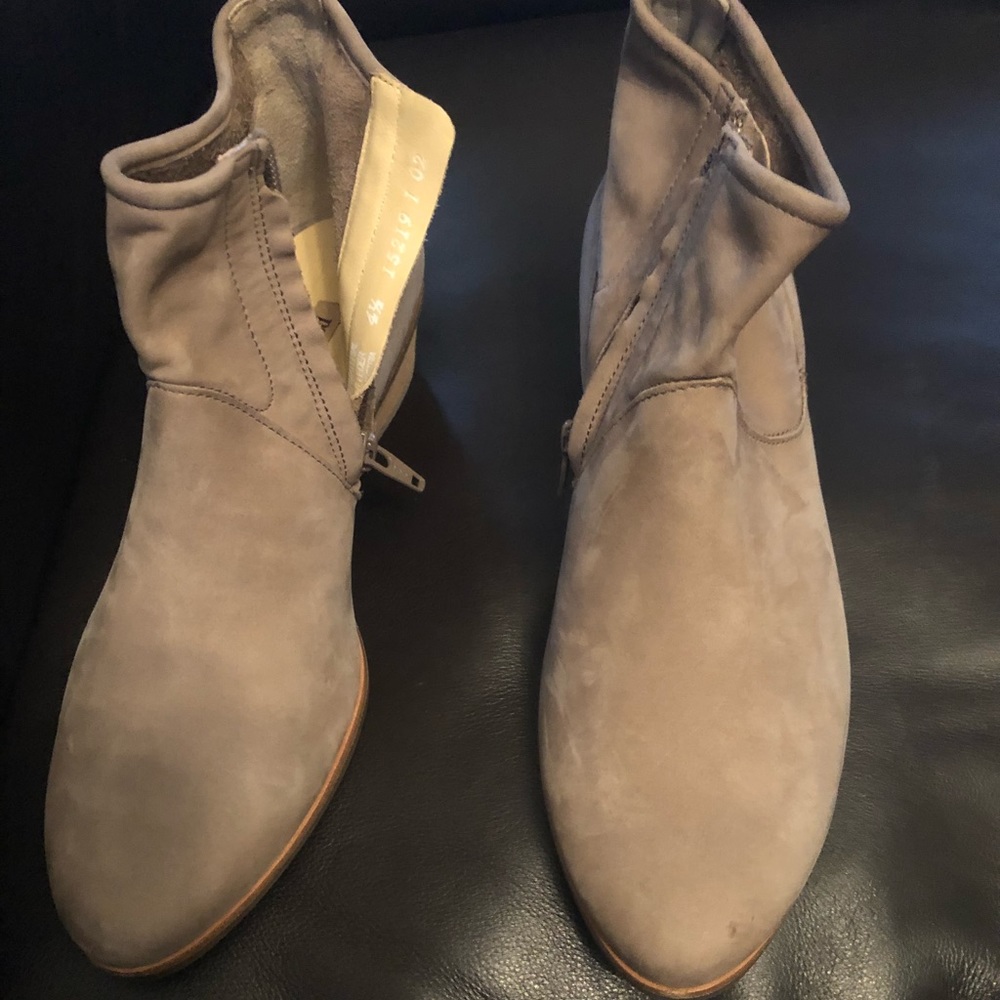 Paul Green Womens ankle boots